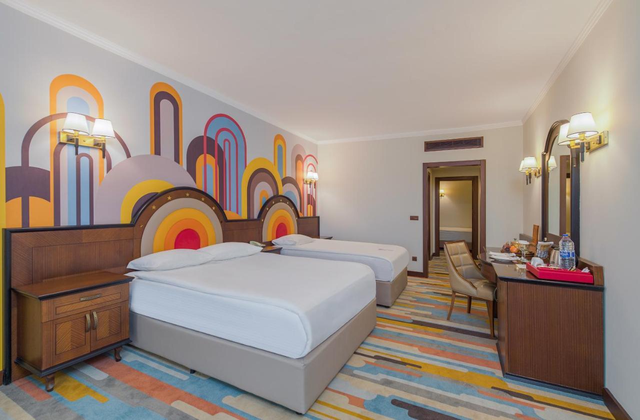 Megasaray Westbeach Antalya Kültér fotó Deluxe room